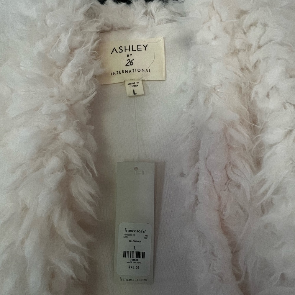 Never worn - Picture 4 of 4